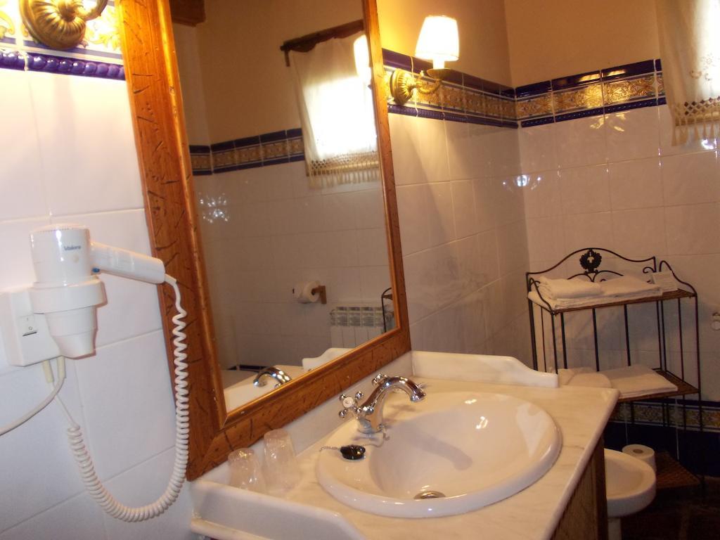 Hotel Los Rastrojos Аранда-де-Дуеро Екстер'єр фото